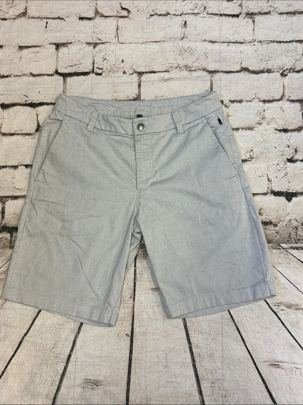 Lululemon Commission Shorts in Heather Gray Men’s Size 31